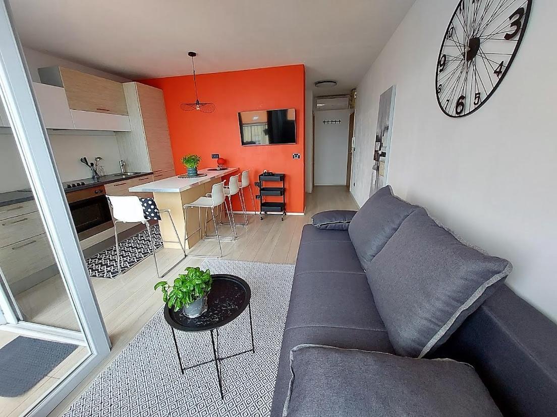 Urban Nest, Sunny Apartment 4 Stars Rijeka Luaran gambar
